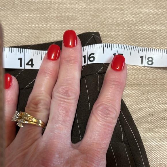 Star City brown pants with pink pin stripes. Size 11. Waist 16.5” Inseam 31.5” - Picture 8 of 10